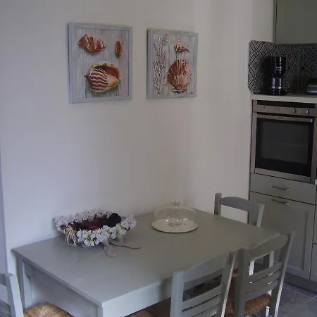 Sunset Apartment Lefokastro